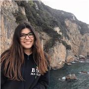 Maestra de Educación Primaria con especialidad en Audición y Lenguaje que imparte clases en todas las áreas para todas las edades comprendidas entre 6 y 12 años. Las clases pueden ser tanto presenciales como online